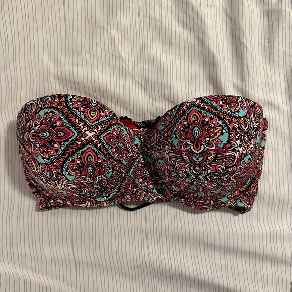 La Vie en Rose Bikini Top with Removable Strap and Push up Pads  (XL) - Picture 1 of 8